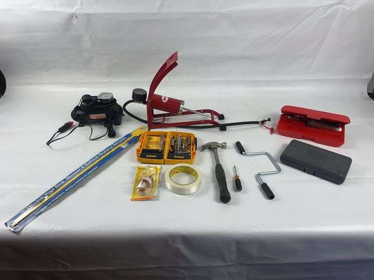Air pump and tools image