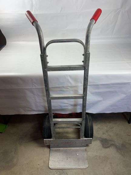 2 wheel dolly image