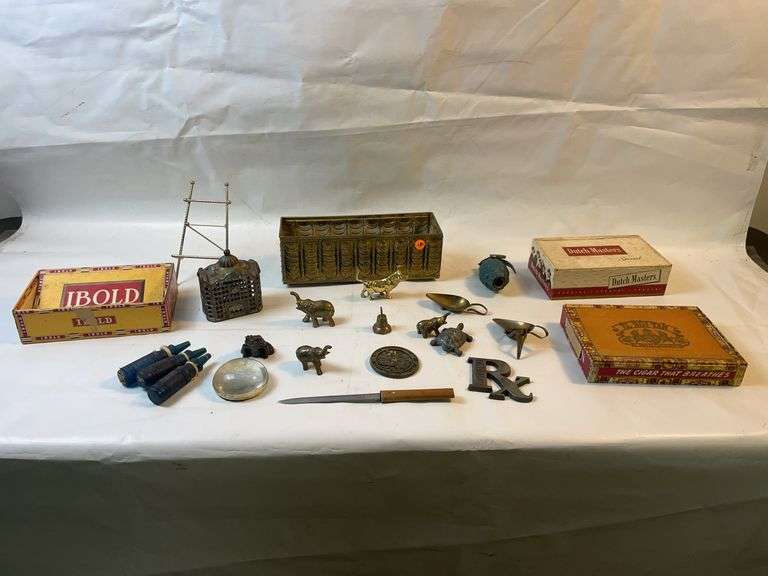 Misc vintage lot image