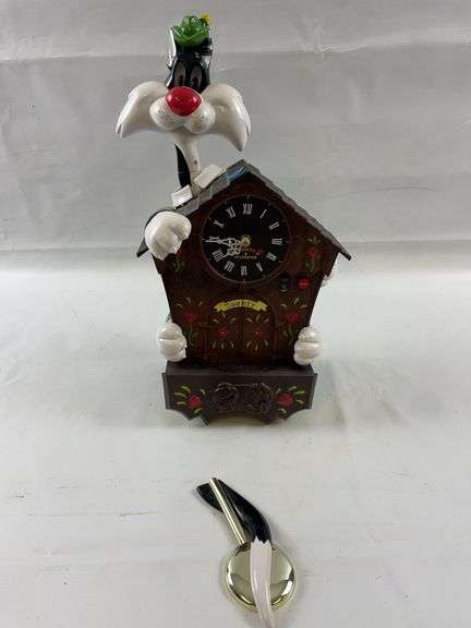 Looney tunes Sylvester and terminated cuckoo clock image