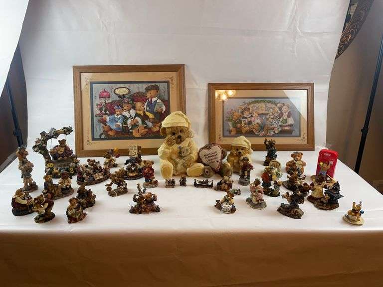 Boyd’s bears figurines and pictures image