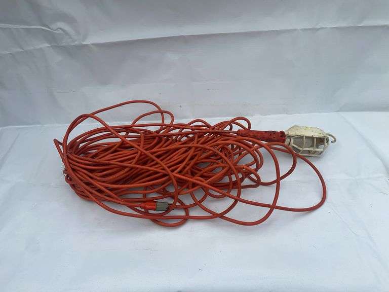 Drop light and extension cord image
