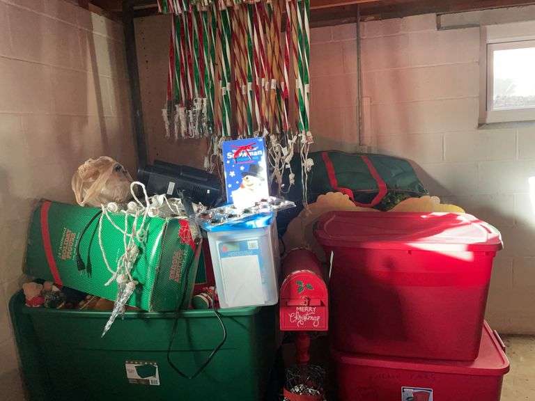 Huge Huge Christmas lot image