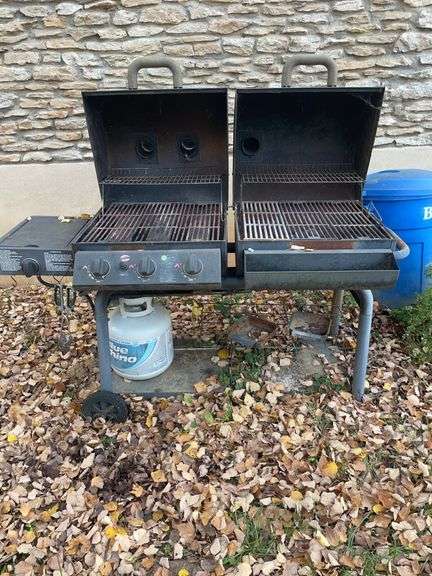 Outdoor grill Char-Griiler image