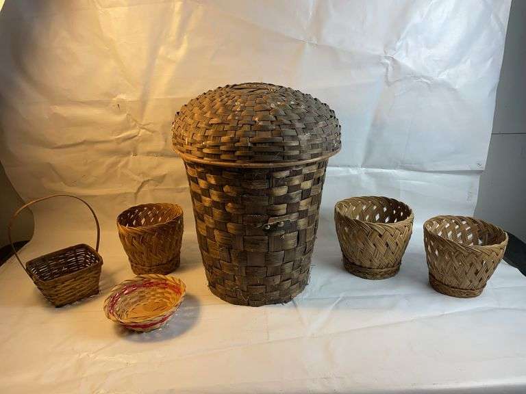 Basket lot image