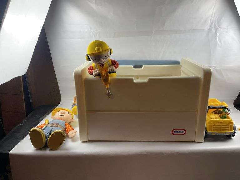 Little Tikes toy box and all toys image