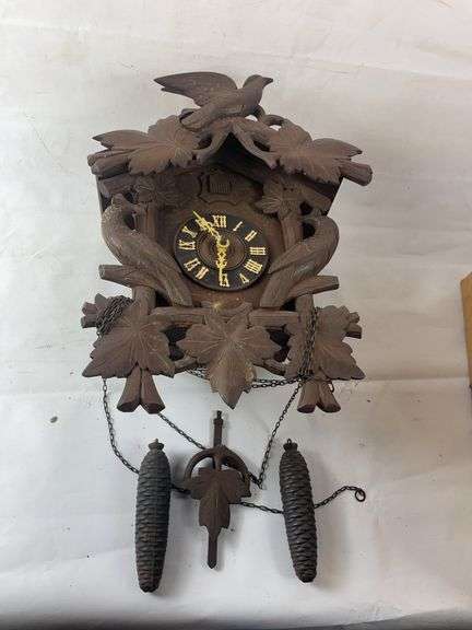 Vintage cuckoo clock image