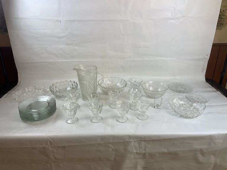 More clear dishes image