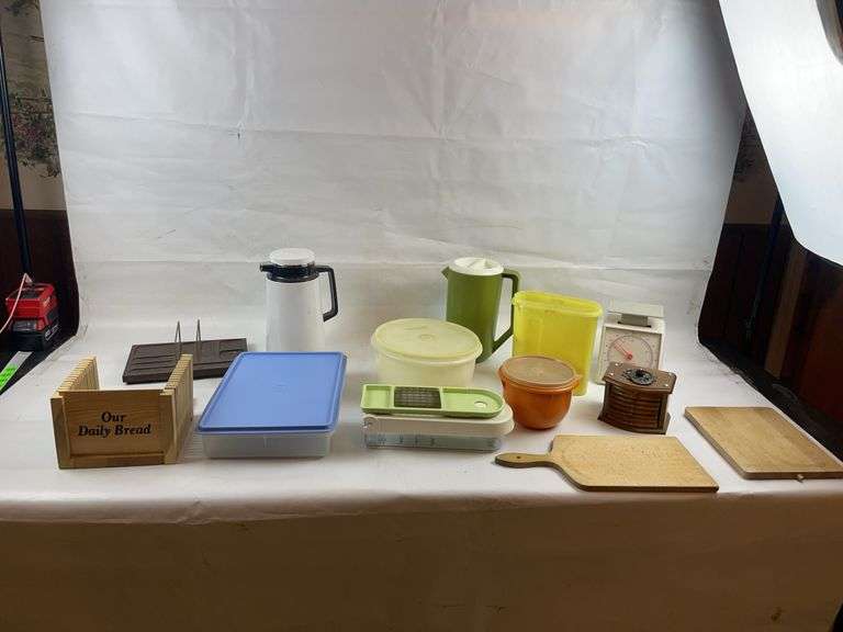 Misc kitchen items image