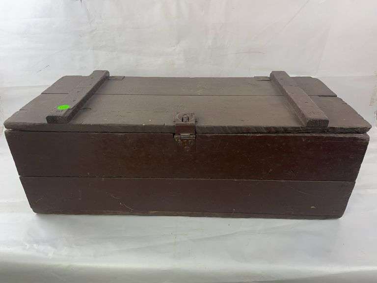 Old wooden box image