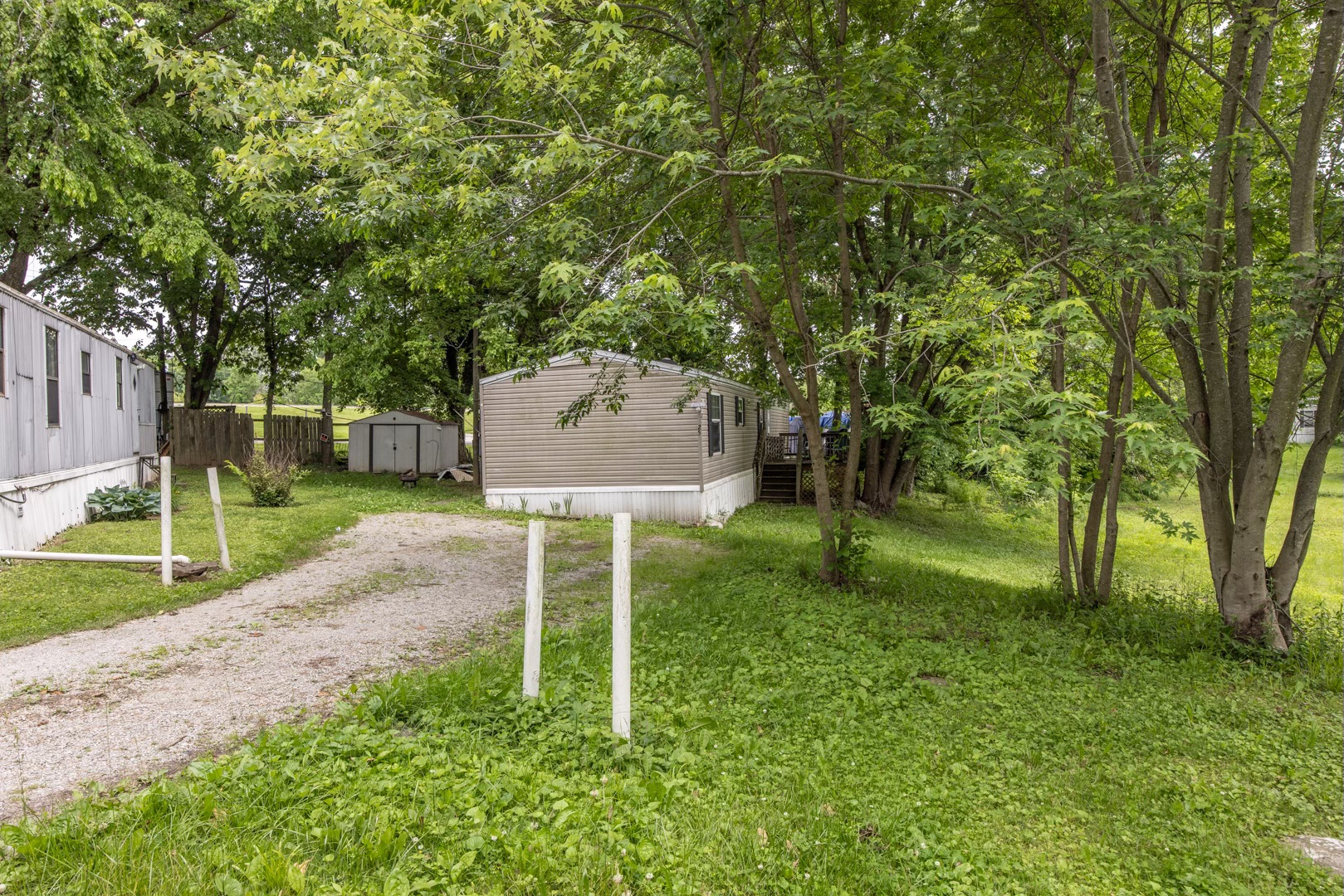 Lot image 14