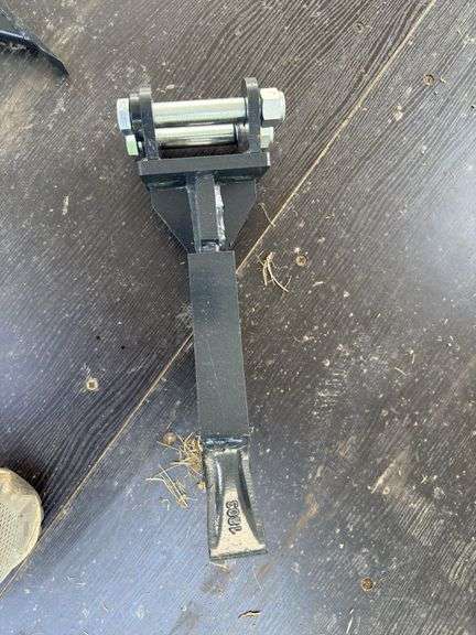 Wolverine Mini Excavator ripper