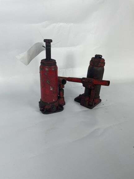 Bottle jacks