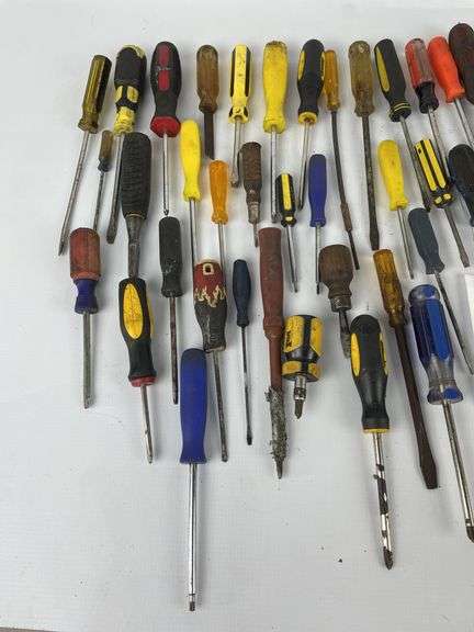 Mixed screwdrivers