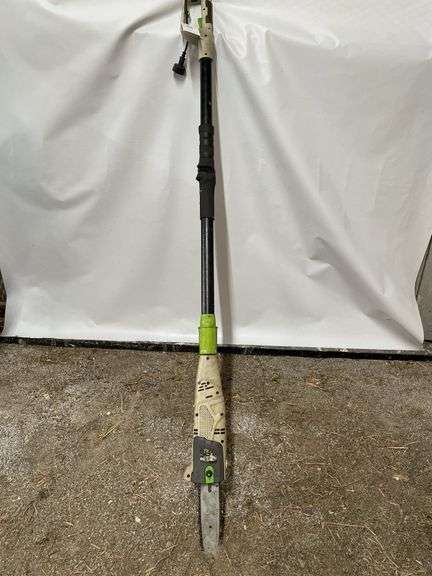 Electric pole saw image
