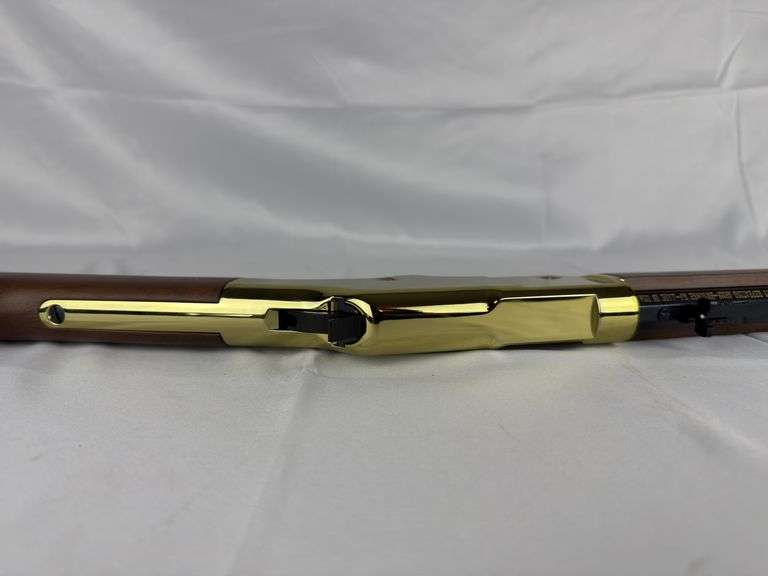 Henry   17HMR  Golden boy 17HMR   GB000766VL Henry Golden Boy 17HMR