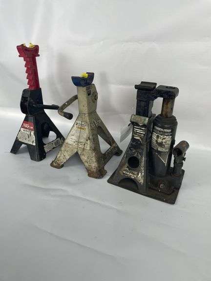 3-jack stands