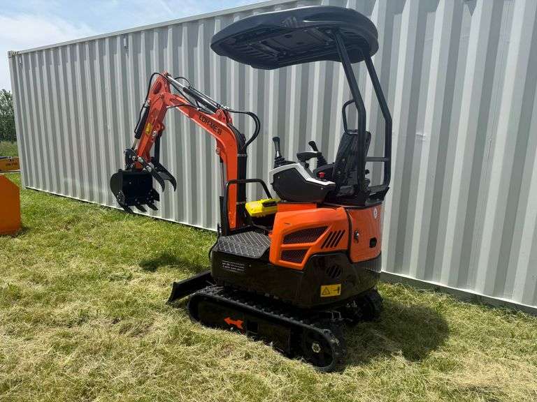 LandHero LDH-ME18
