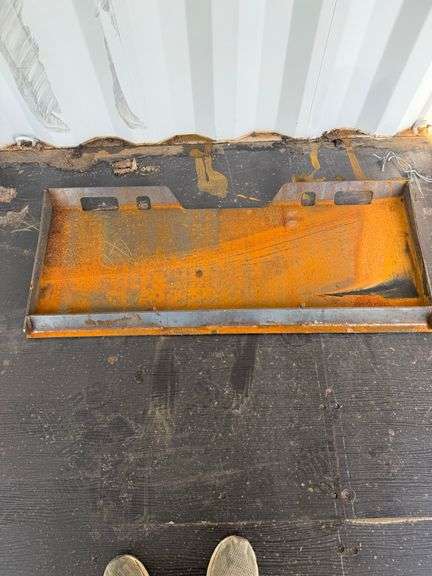 1/4” universal Quick Attach weld on plate
