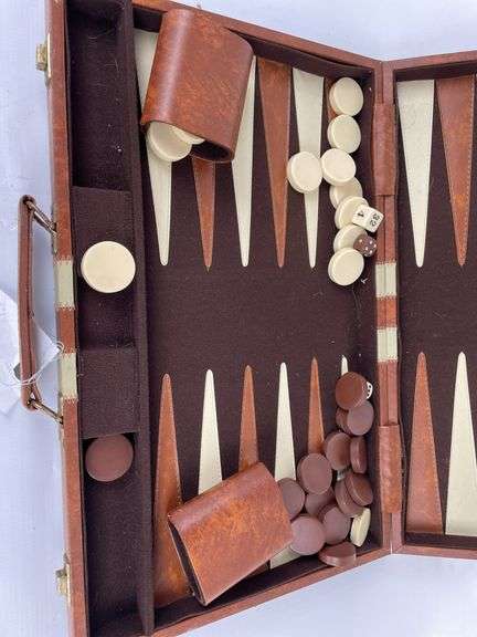 Backgammon game set