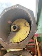 John Deere 1210A grain cart