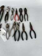 Pliers