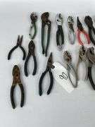 Pliers