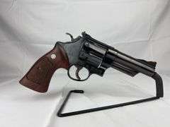 Smith & Wesson Mod 29-2 (44 magnum)