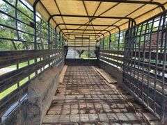 24ft cattle trailer