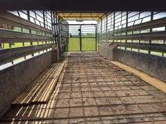 24ft cattle trailer