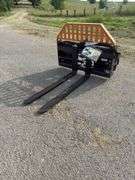 Wolverine Hydraulic adjustable Pallet forks
