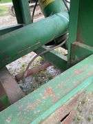 John Deere 1210A grain cart
