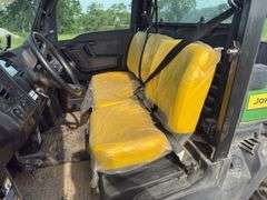 John Deere 835M