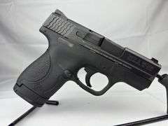 Smith & Wesson M&P 9 shield