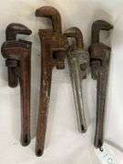 Pipe wrenches