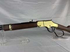 Henry   17HMR  Golden boy 17HMR   GB000766VL Henry Golden Boy 17HMR