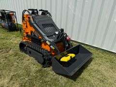 LandHero LDH-T460XX Mini Skid steer