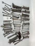 Mixed box of wrenches