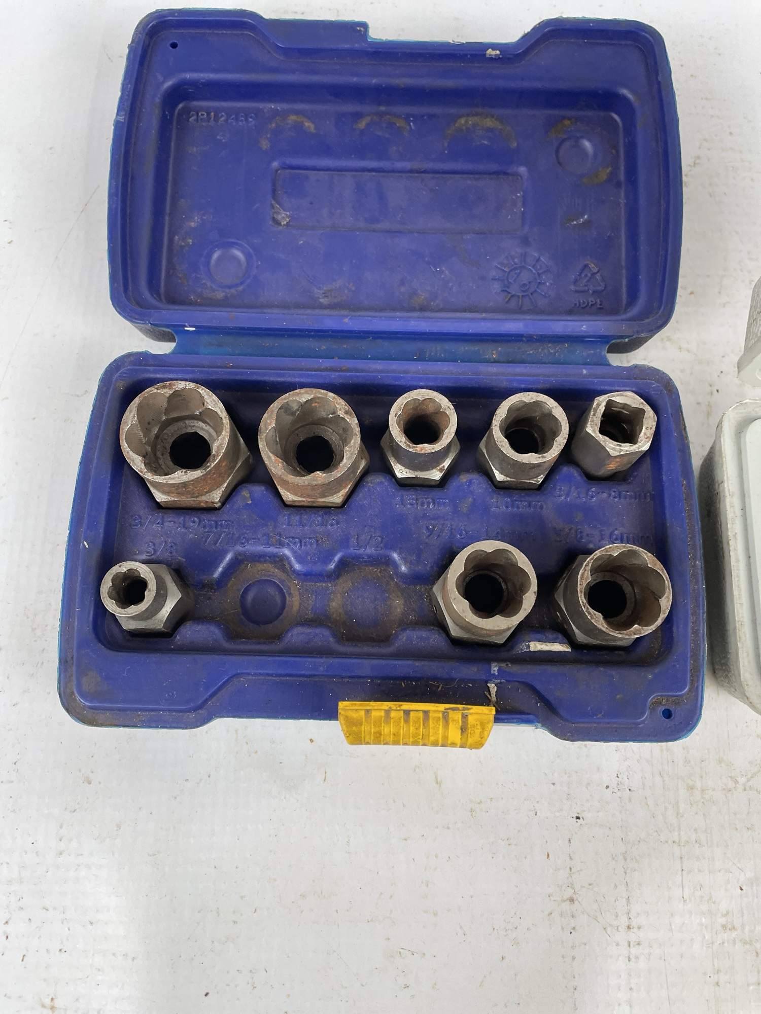 Lot image 2