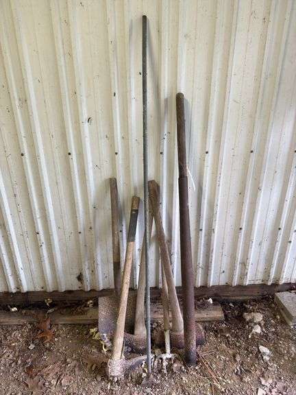 Mixed Lot of Garden and Farm Tools image