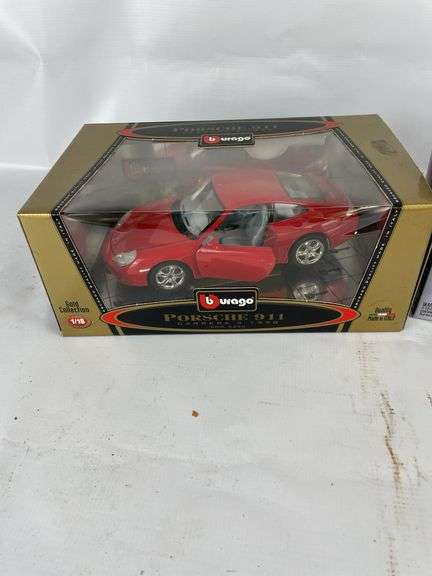 1957 Chevy Hardtop 1:24 Model Kit & 1/18 Porsche 911 Model Car