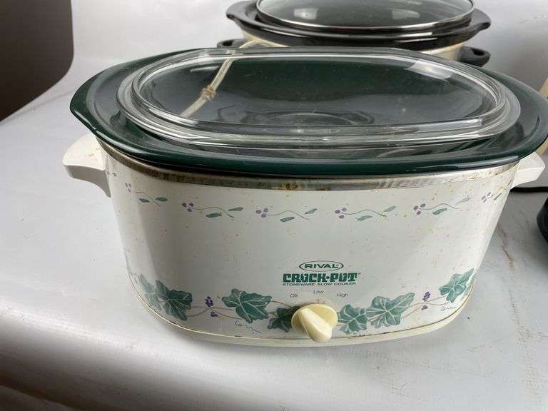 Box of Rival and Hamilton Beach Crock Pots and Toaster