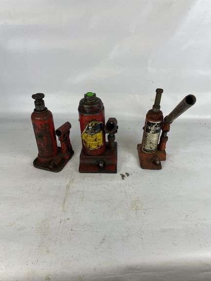 Lot of 3 Hydraulic Bottle Jacks
