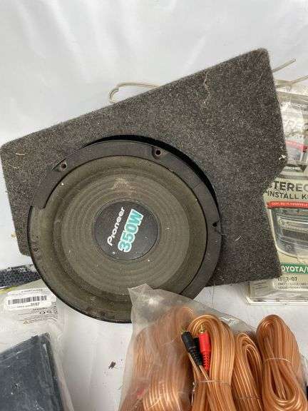 Car stereo equipment, wire and speakers
