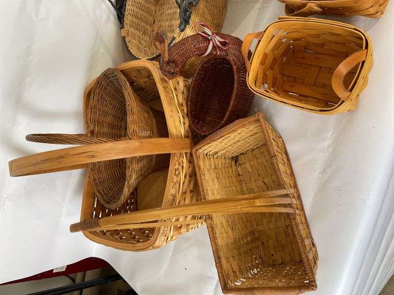 Basket Lot - Includes Longaberger Baskets