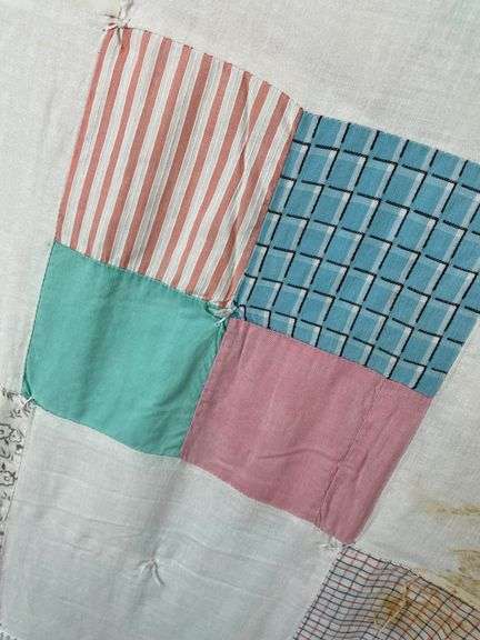 Handmade Patchwork Quilt - 70x84 Inch