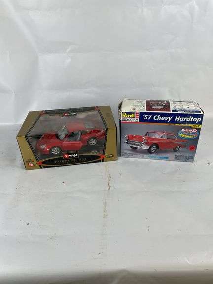 1957 Chevy Hardtop 1:24 Model Kit & 1/18 Porsche 911 Model Car