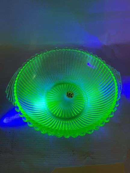 Uranium Green Ribbed Serving Bowl
