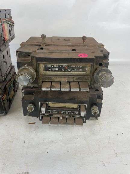 Lot of AM/FM and Cassette Radios