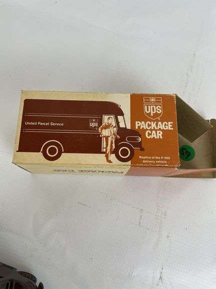 UPS P-600 Delivery Truck Replica Model in Box